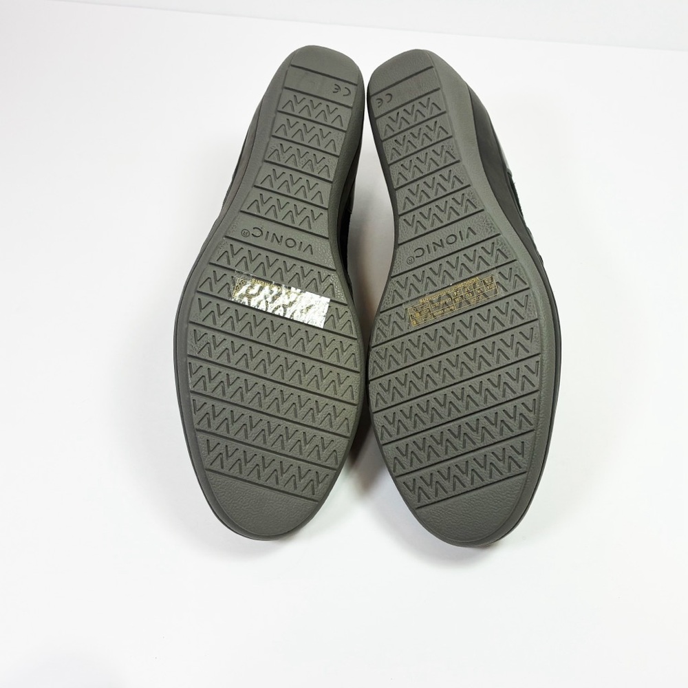 Vionic Judie Orthotic Suede Mary Jane Shoes - Picture 8 of 8